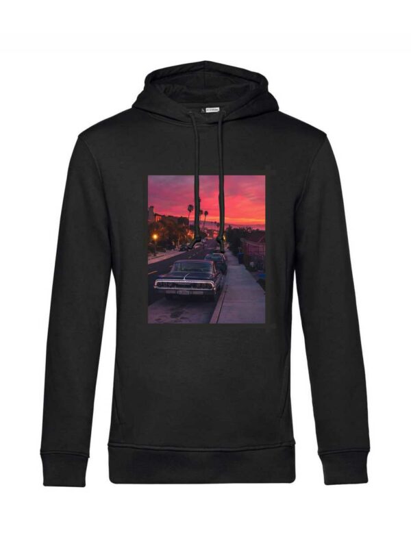 Felpa Nera con Cappuccio Street Travel
